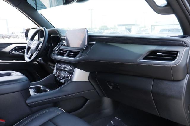 2023 GMC Yukon XL 4WD SLT