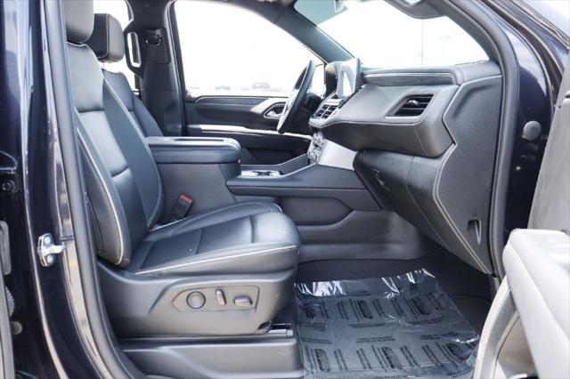 2023 GMC Yukon XL 4WD SLT