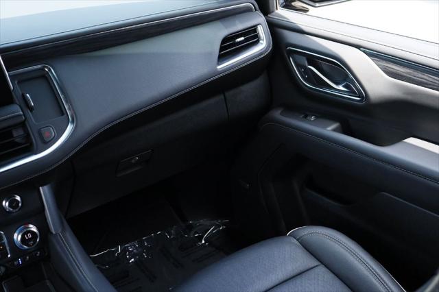 2023 GMC Yukon XL 4WD SLT