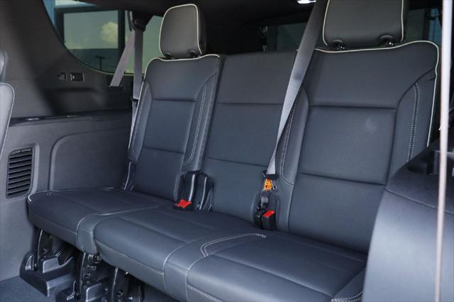 2023 GMC Yukon XL 4WD SLT