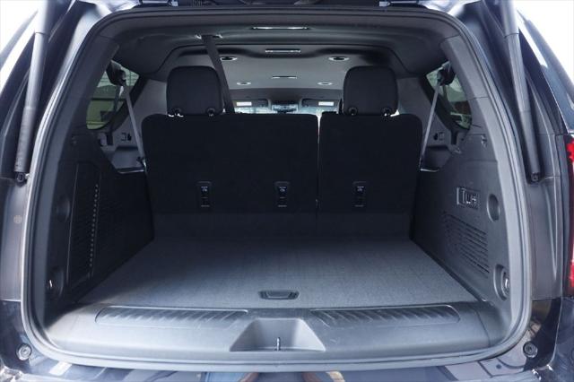 2023 GMC Yukon XL 4WD SLT