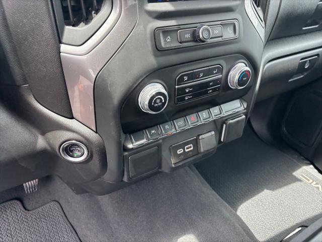 2024 GMC Sierra 1500 2WD Crew Cab Short Box Pro