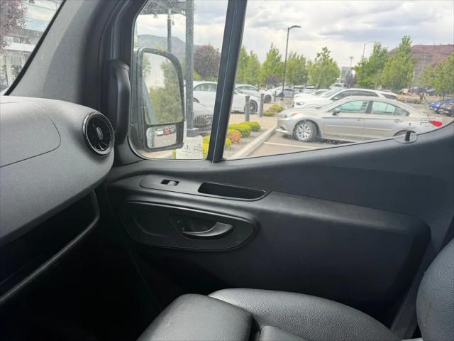 2023 Mercedes-Benz Sprinter 2500 Standard Roof 4-Cyl Diesel HO