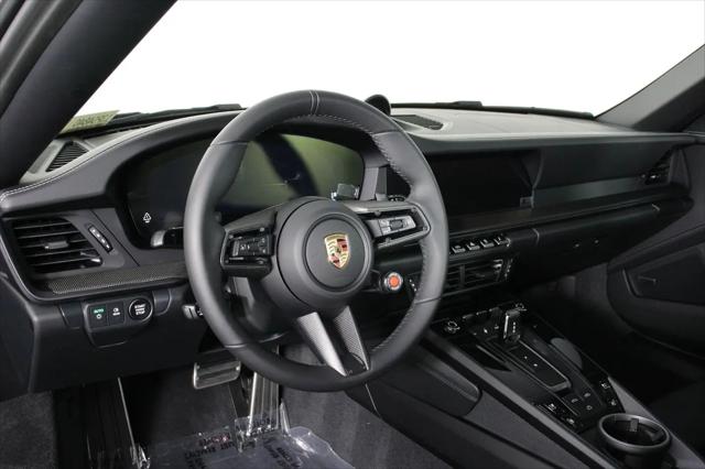 2026 Porsche 911 Carrera 4 GTS Cabriolet