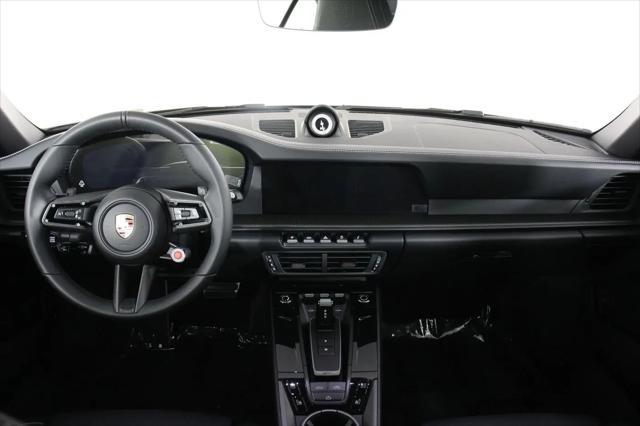 2026 Porsche 911 Carrera 4 GTS Cabriolet