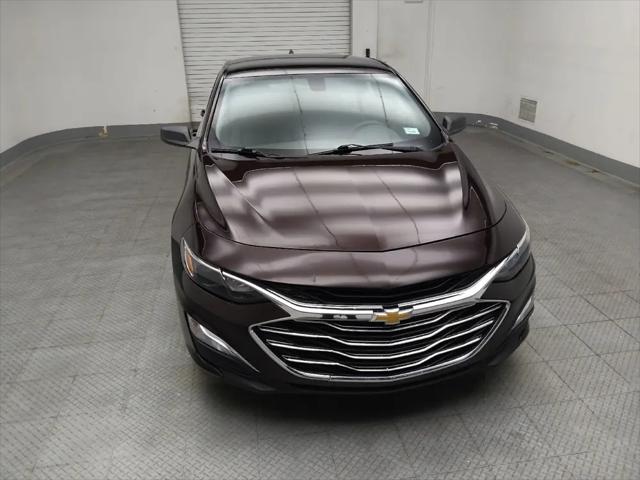 2021 Chevrolet Malibu FWD 1FL