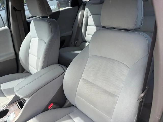 2017 Chevrolet Malibu 1LT