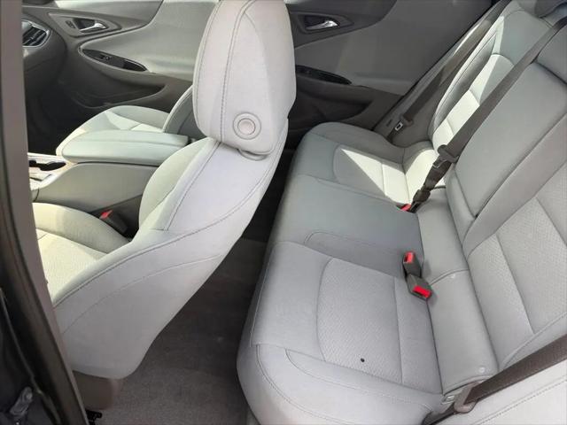 2017 Chevrolet Malibu 1LT