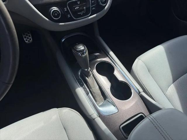 2017 Chevrolet Malibu 1LT