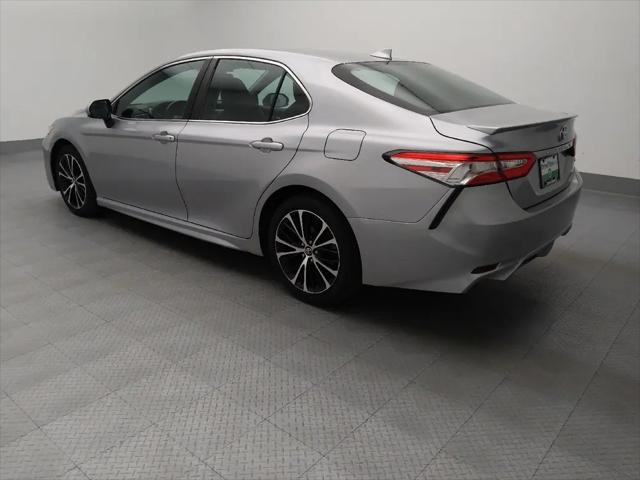 2020 Toyota Camry SE