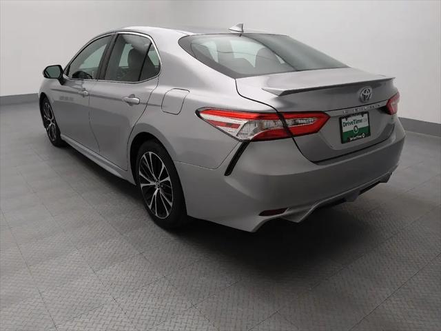 2020 Toyota Camry SE