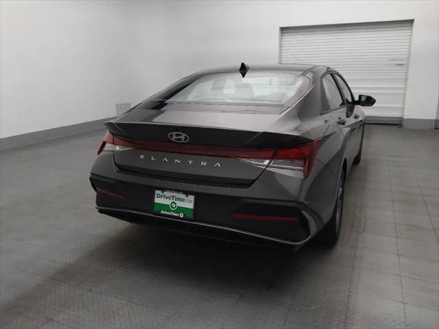2024 Hyundai Elantra SEL