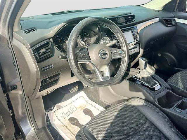 2020 Nissan Rogue Sport SV FWD Xtronic CVT