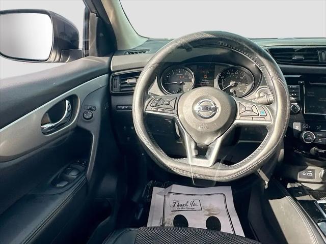 2020 Nissan Rogue Sport SV FWD Xtronic CVT