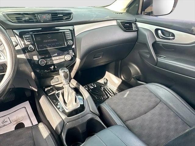 2020 Nissan Rogue Sport SV FWD Xtronic CVT