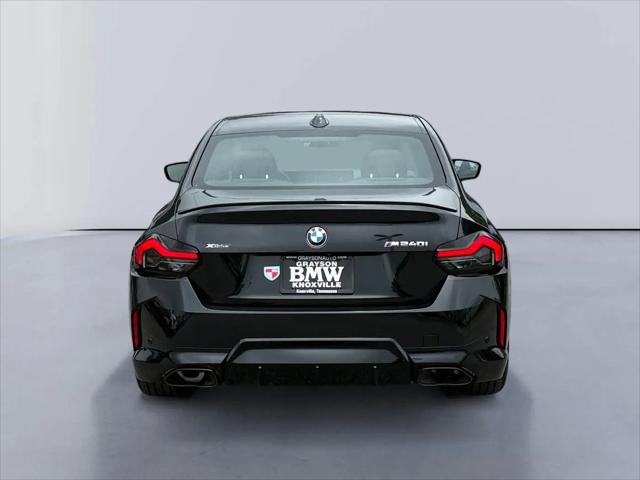 2026 BMW M240 i xDrive