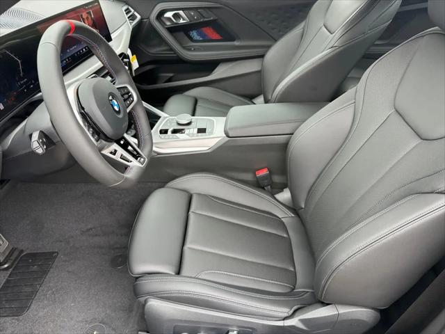2026 BMW M240 i xDrive