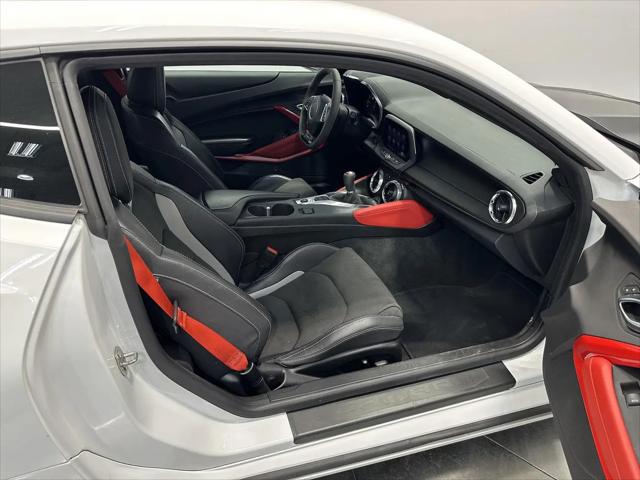 2023 Chevrolet Camaro RWD Coupe 1SS