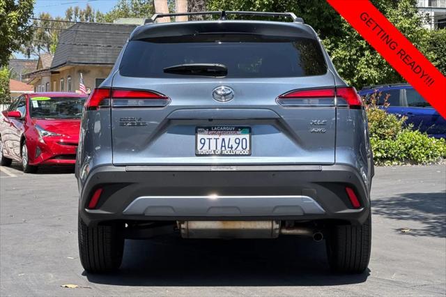 2025 Toyota Corolla Cross XLE
