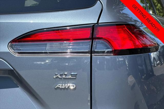2025 Toyota Corolla Cross XLE
