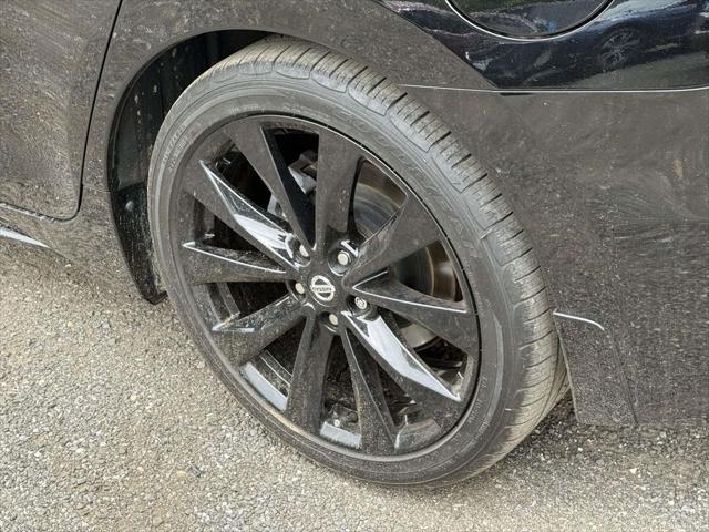 2021 Nissan Maxima SR Xtronic CVT