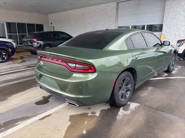 2020 Dodge Charger SXT RWD