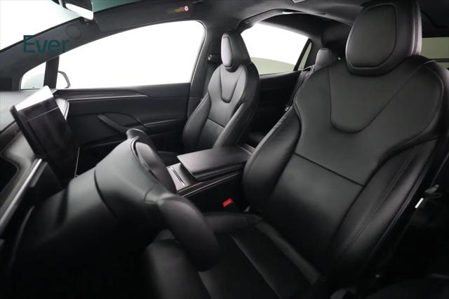 2023 Tesla Model X Standard Range