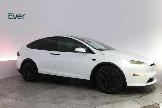 2023 Tesla Model X Standard Range