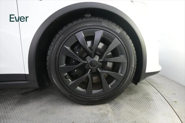 2023 Tesla Model X Standard Range