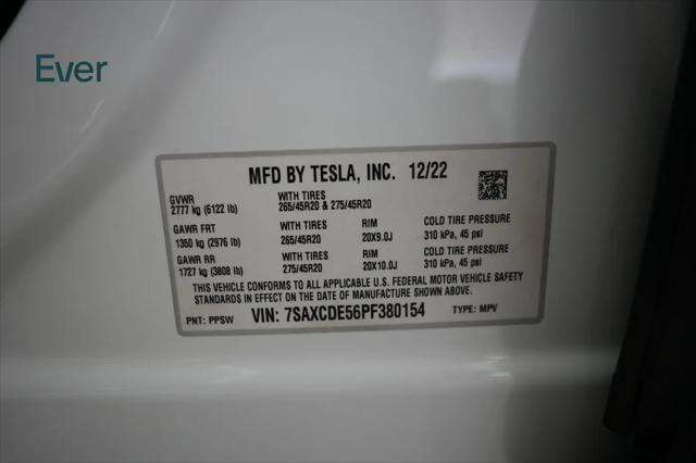 2023 Tesla Model X Standard Range