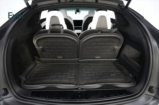 2023 Tesla Model X Plaid Tri Motor All-Wheel Drive