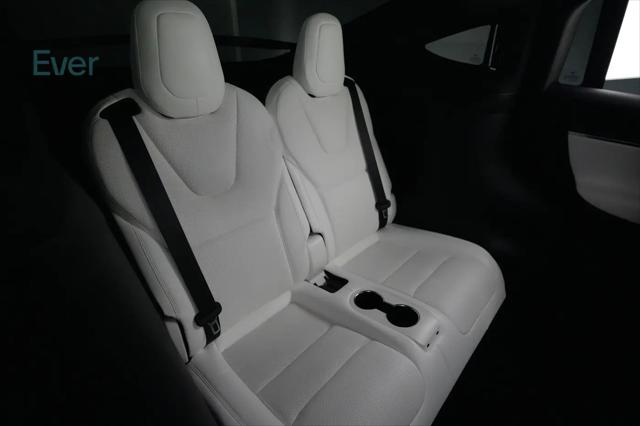 2023 Tesla Model X Plaid Tri Motor All-Wheel Drive
