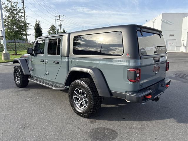 2024 Jeep Gladiator Sport