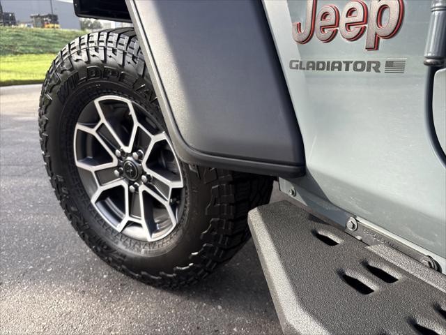 2024 Jeep Gladiator Sport