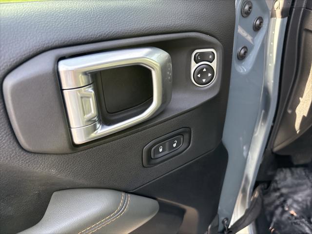 2024 Jeep Gladiator Sport