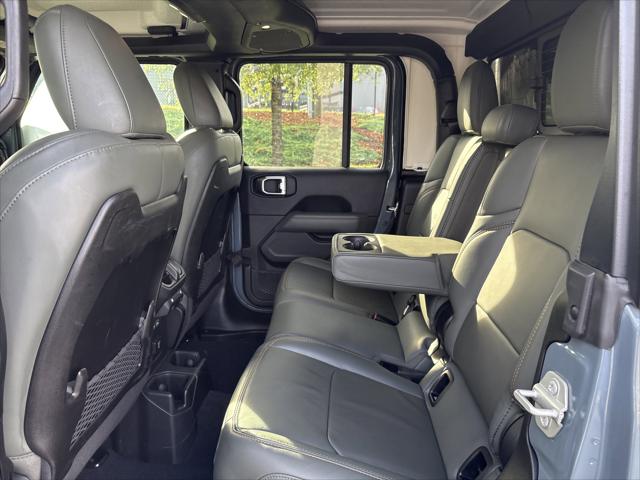 2024 Jeep Gladiator Sport