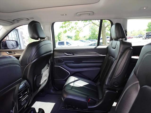 2022 Jeep Grand Cherokee L Limited 4x4