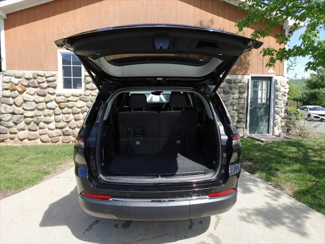 2022 Jeep Grand Cherokee L Limited 4x4