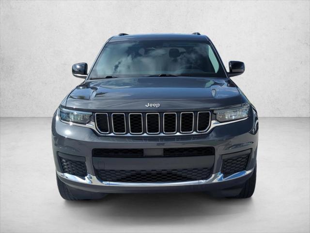 2022 Jeep Grand Cherokee L Laredo 4x2