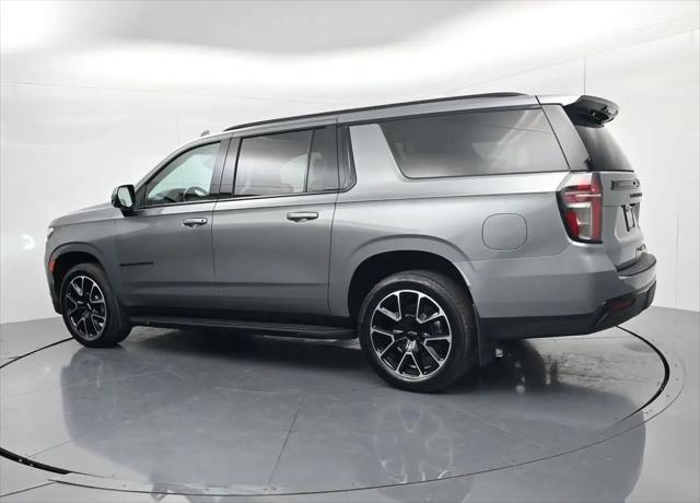 2023 Chevrolet Suburban 4WD RST