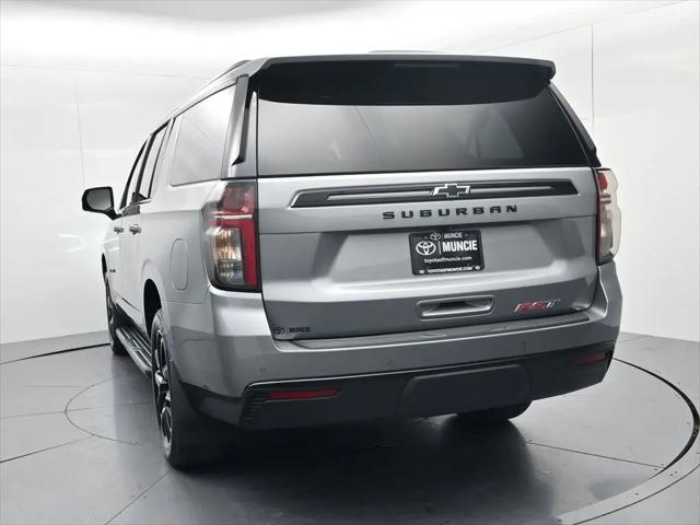 2023 Chevrolet Suburban 4WD RST