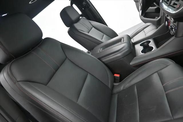 2023 Chevrolet Suburban 4WD RST