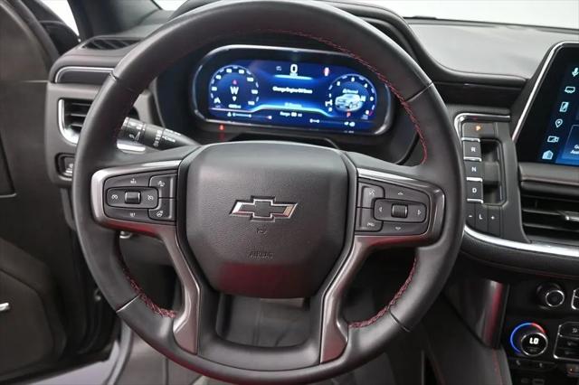 2023 Chevrolet Suburban 4WD RST