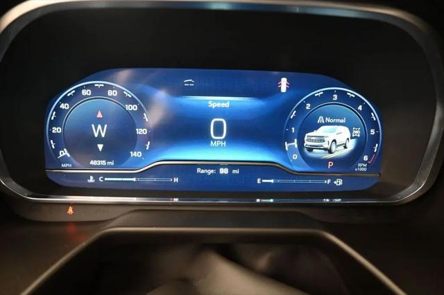 2023 Chevrolet Suburban 4WD RST