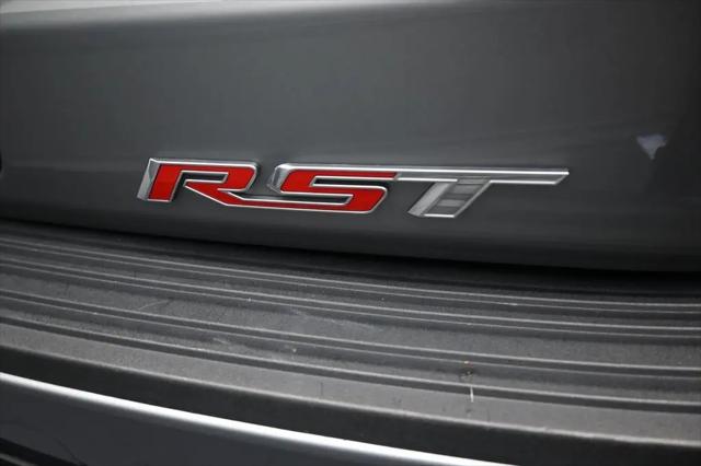 2023 Chevrolet Suburban 4WD RST