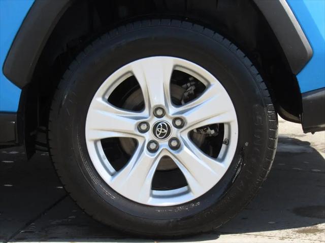 2019 Toyota RAV4 Hybrid XLE