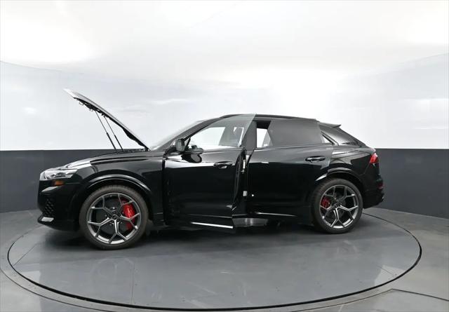 2026 Audi RS Q8 performance quattro tiptronic