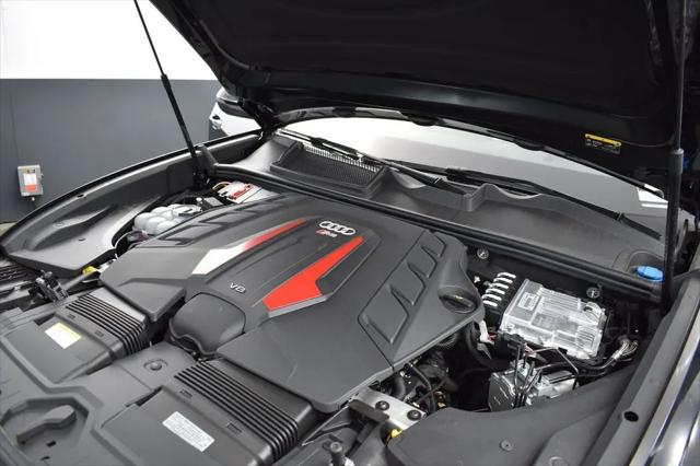 2026 Audi RS Q8 performance quattro tiptronic
