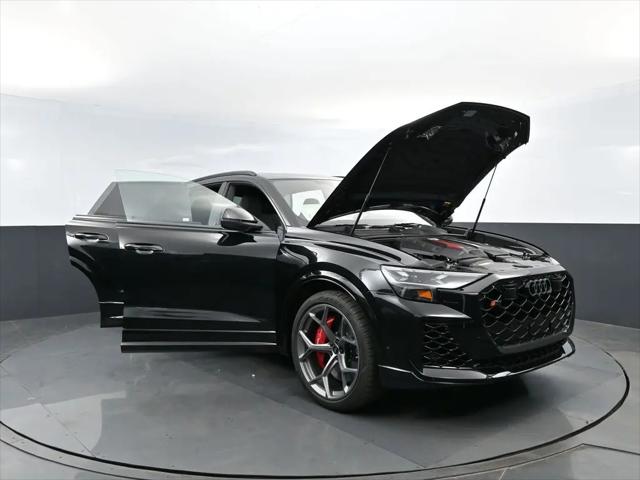 2026 Audi RS Q8 performance quattro tiptronic