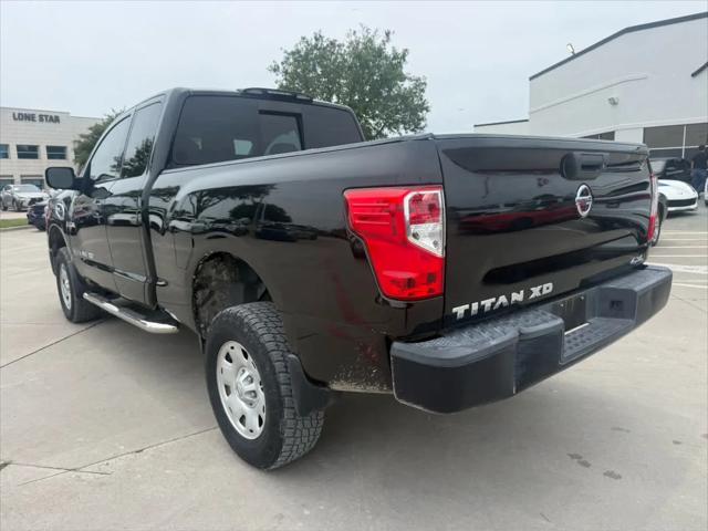 2017 Nissan Titan XD S Gas